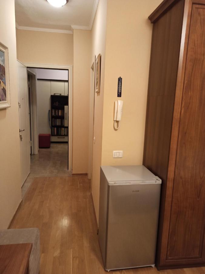 Home Sweet Rental Тирана Екстериор снимка